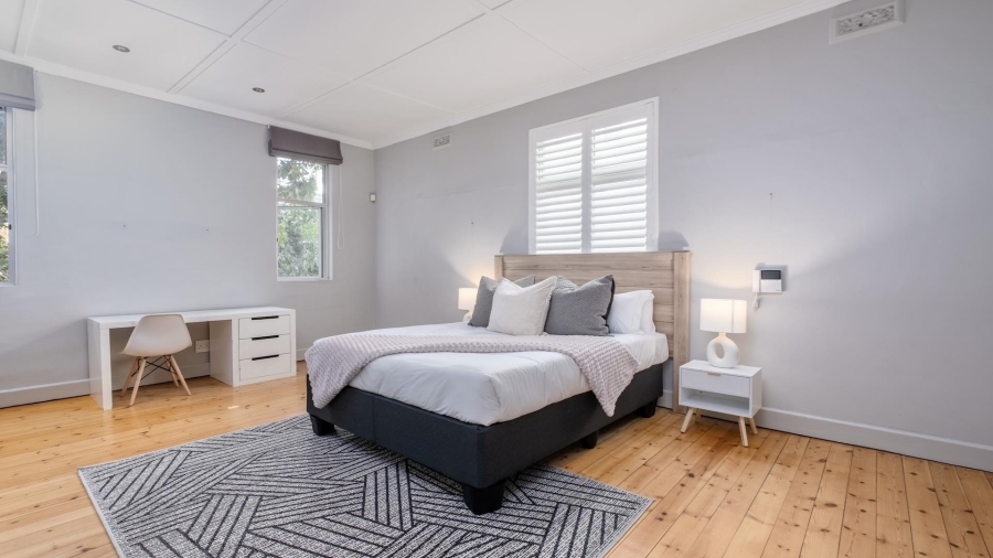 4 Bedroom Property for Sale in Bantry Bay Western Cape